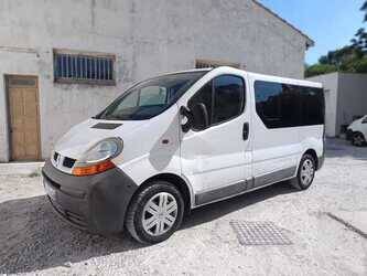 renault-trafic-1496931-cover-image