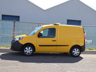2017-renault-kangoo-express-z-e-cover-image