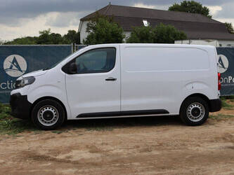 2024-opel-vivaro-1497096-cover-image