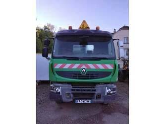 renault-lander-320-dxi-cover-image
