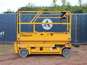 2012-haulotte-compact-8cu-1501882-cover-image