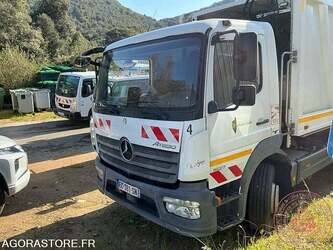 2016-mercedes-benz-atego-1502221-cover-image