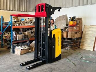 Image for 2022 Hyster RS1.6