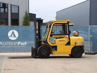 Image for 2007 Komatsu FG401-7