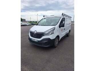 renault-trafic-1503353-cover-image