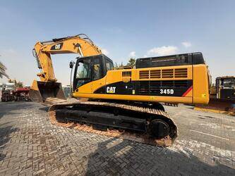 2013-caterpillar-345d-cover-image