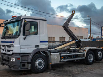 2011-mercedes-benz-actros-2646-963123-cover-image