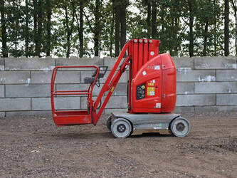 2013-jlg-toucan-10e-1505337-cover-image