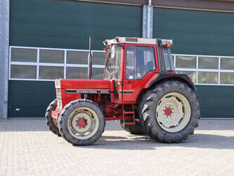 1983 انترناشونال harvester co 845AXLF