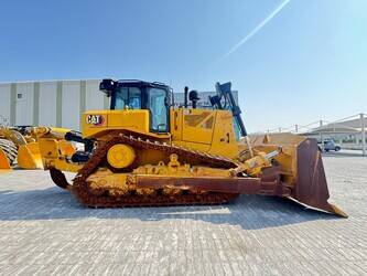 Image for 2023 Caterpillar D8