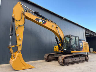 2016-caterpillar-330f-ln-1507869-cover-image
