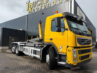2011-volvo-fm-1508466-cover-image