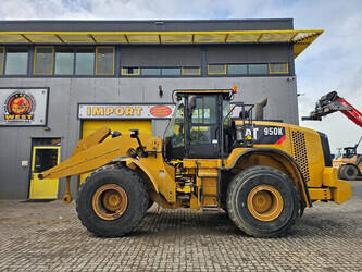2014-caterpillar-950k-1508679-cover-image