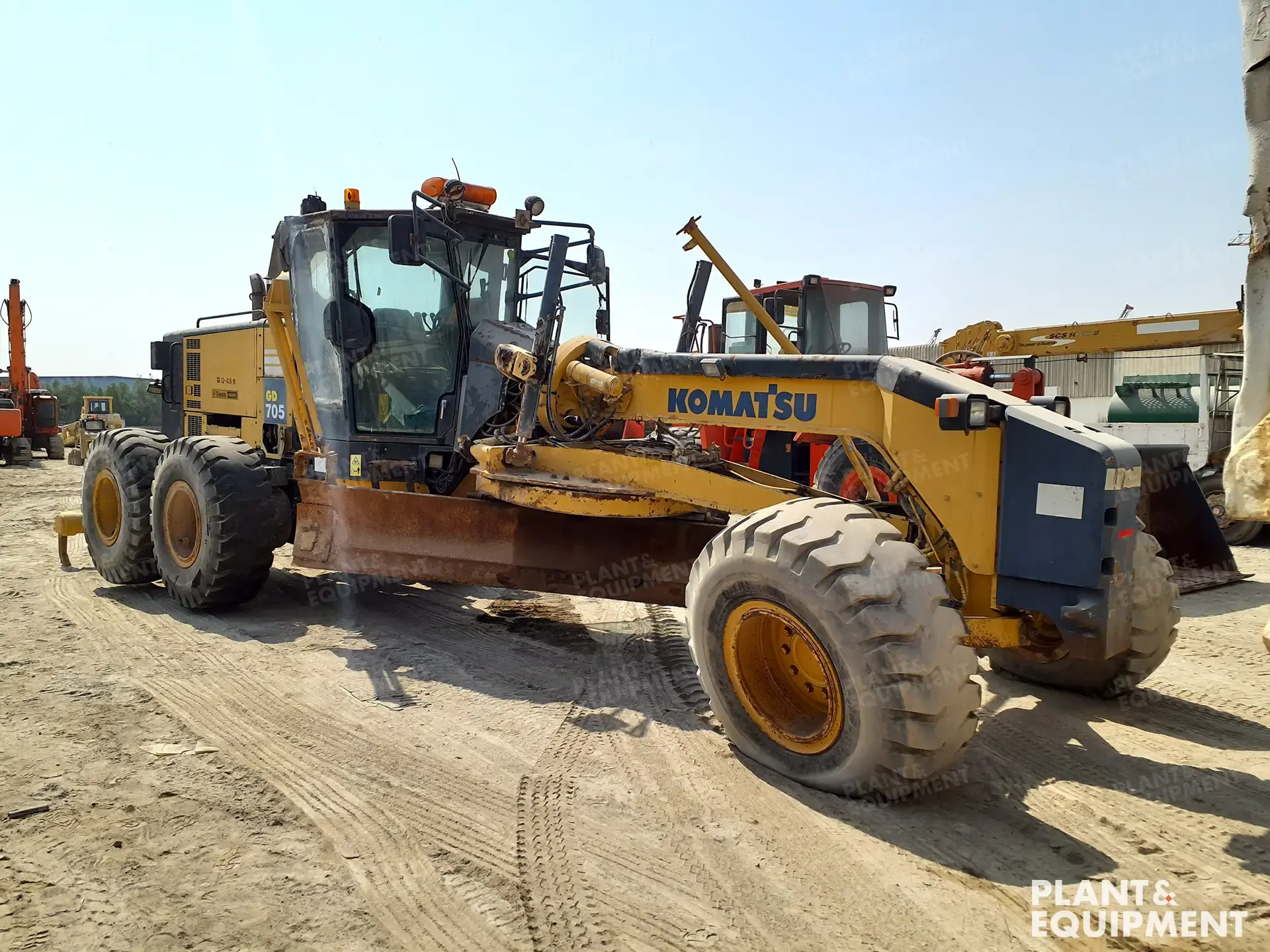 2014 كوماتسو GD705-5