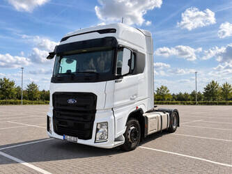 صورة ل 2023 فورد F-MAX