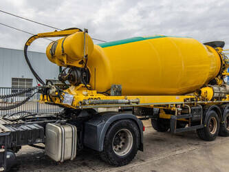 صورة ل 2015 دي بف BETON MIXER - 12M3