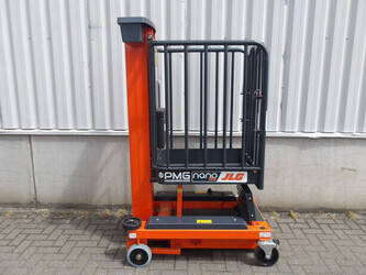 2025 JLG Nano 35