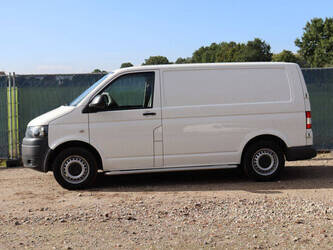 2011-volkswagen-transporter-1509941-cover-image