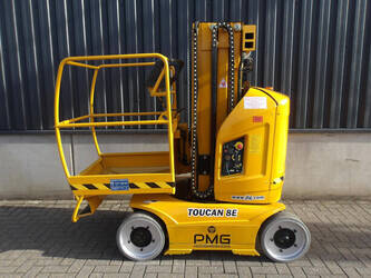 2014-jlg-toucan-8e-1509953-cover-image