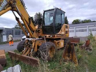 CASE WX120