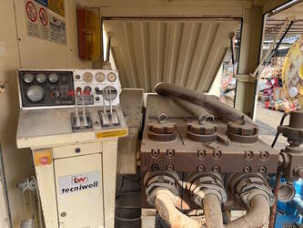 2005 تكنيول TW352