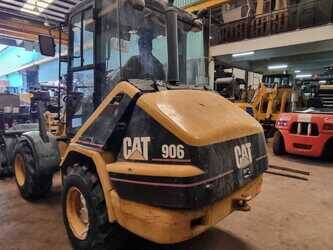 2001 Caterpillar 906