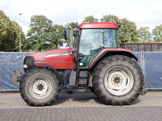 2001 CASE IH MX135