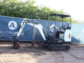 2018 BOBCAT E17