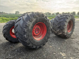 michelin-mega-x-bib-cover-image