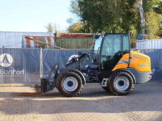 2024 GiANT G5000 X-TRA