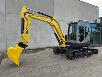 2017 Neuson 6003