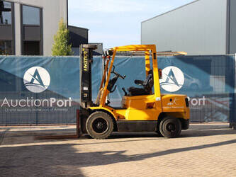 2000 Hyster H3.00XM
