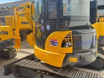 2018 Komatsu PC35MR