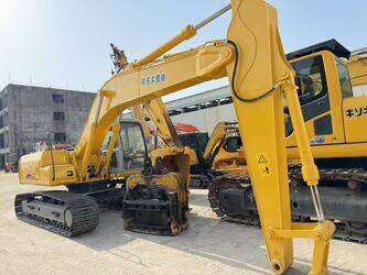 2016 Sumitomo SH200