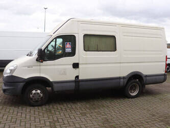 2012 Iveco DAILY 35C13