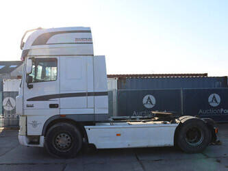 2002-daf-xf-105-460-cover-image