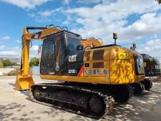2023 Caterpillar 320D2