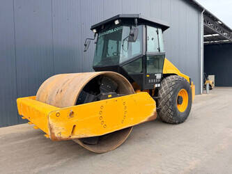2012 DYNAPAC CA302D