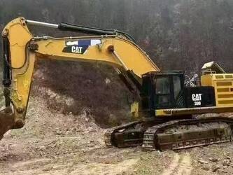 2024 Caterpillar 390