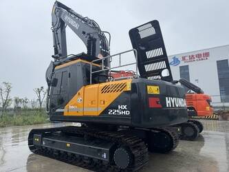 2025 Hyundai HX225HD