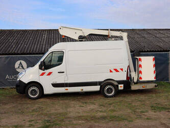 2015-renault-master-1514622-cover-image