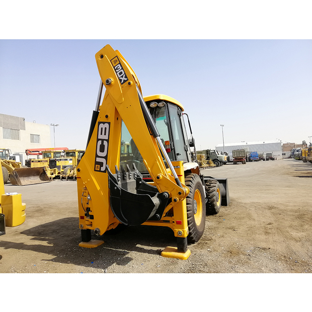 2019-jcb-3dx-75979-6329111
