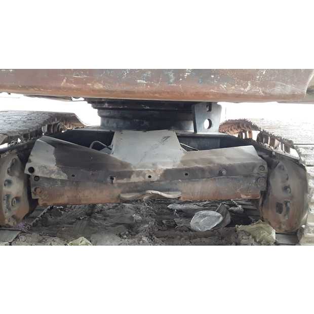 1988-caterpillar-225lc-6898911